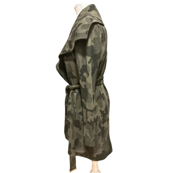 White House Black Market Camouflage Belted Sweater Coat Size Small - Picture 7 of 11